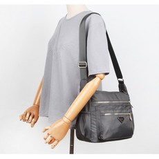 캐주얼가방 60대 여성 천 크로스백 40대엄마가방 엄마가방 여성크로스가방 아줌마가방