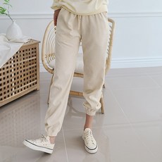 c76aaedea851d1a1793fe26cd406011c42053a2f118493dde0720e174c2b.jpg