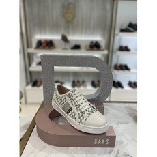 닥스여성스니커즈