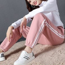 b6d2b66192a83dd543ad47a62bfef6d9ca07dfa507e425cd0af402f5056a.jpg