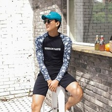 배럴셸리래쉬가드