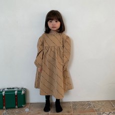18412bc132006f8632eac0b08cd806941f76ff225ec59799d13a0813a7b0.jpg