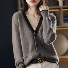 쁘띠꼬모 여성 루즈 브이넥 니트 가디건