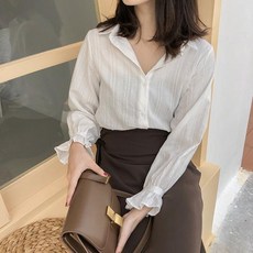 83922d46e599cd80ca9c4525f7046065ace079d5fef265641a3b4878d2a7.jpg