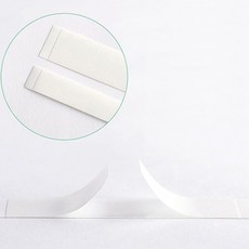 옷 신발 등이 흘러내리거나 벗겨지는 것을 방지해 주는 투명 고정 테이프