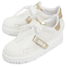 여자디올스니커즈