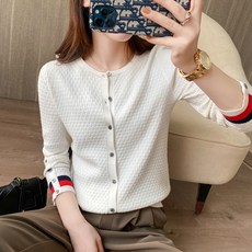 697c6681a139e241220ba92b2d3f2269021ad5bfc188221957bf2178ce6a.JPG