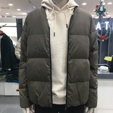 6c5a1214e9354f52bda6e53d06e301e6a8d57ea756333af9e7dca4d86671.jpg
