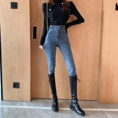 f28277f1d6b9a36c1ee356d0136aef569dfaae86058f52e24a148c08aa16.jpeg