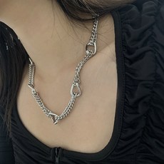 커브체인목걸이