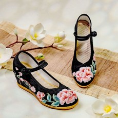 검정꽃무늬고무신