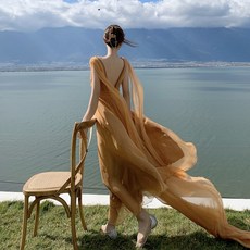 605881c60fc83f441540fbce596cf4c1e1fffb94e60112efa21cd19c8e26.jpg