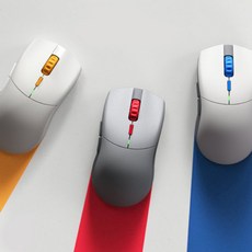 글로리어스 SERIES ONE PRO 무선 마우스, CENTAURI RED