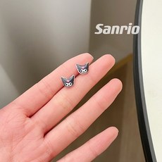 쿠로미은귀걸이