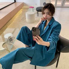 빌리즈빈 겨울 여성 카라넥 루즈핏 정장 상하세트 7666