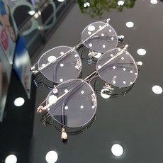 눈에편한안경 기리보이 지창욱 알없는안경테 전자파차단 크랭크 안경태