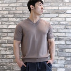 남자브이넥반팔니트