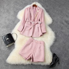c4b398a6d89d699b6b8a5b88fbe6aea925c914d9cb7136d56b1d3b6055f6.jpg