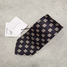 리버클래시넥타이