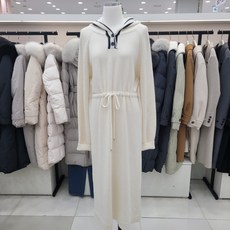 온앤온 레터링포인트 후드넥 니트원피스njk3wob160