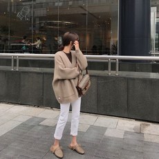 스튜디오톰보이니트