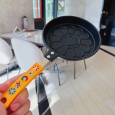 헬로키티오뚝이인형