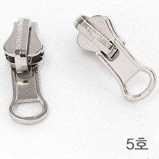 cb7723298d9cd7acdaabb1e095ede7bf69568e65e6ab899d8dd68248e595.jpg
