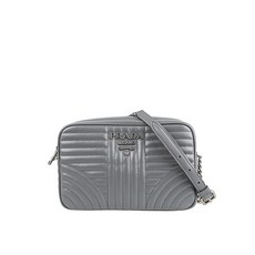 프라다크로스백