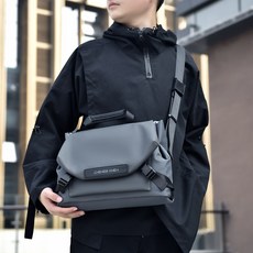 레이원 남녀공용 크로스백 생활방수 데일리 메신저백 크로스백 힙색 여행가방