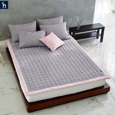 00775cb819976bdb3809b76835f5abfc99bf0814bd1227ae2ac62bd81f07.jpg