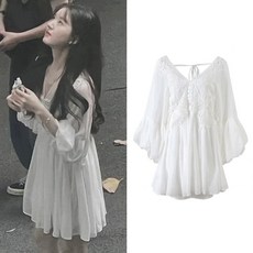 몰래 숨길 수 없는 조로사 앳된 같은 옷 화이트 브이넥 원피스 여 레이스 선녀
