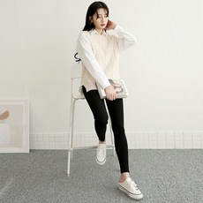 67b3fb4a0a44824dc32629d51ebf4224ea4ba095bb85e4c6fc98133f2aa9.jpg