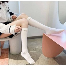 가을 여성 화이트 펄 빅사이즈 캐주얼 도톰 양말 겨울 블랙 플라워 레이스 빈티지 루즈핏 학원풍 양말