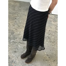 [S당일출고]위아 SS 머랭 스커트 SM