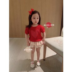 f7eef17c8b01a674c2cab6db97e266bde2908fcd0f46b2a7ee94904d45d9.jpg