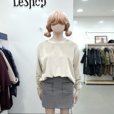 40f2042cc55f20581faecf183798e77fd38e9637e622b8c1a34cf473c53d.jpg