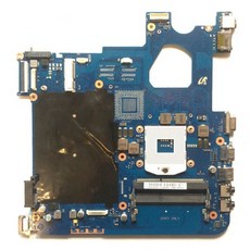 a3511f3af171fa0f4449e246e9ef969b35d37f87426ed2fdb4e9698653b5.jpg