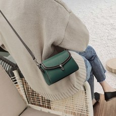 프라다손뜨개가방