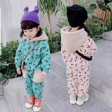 480f0caf9282411878eab13318d29d4d56a5b0cdf86beb682f07b652b3dd.jpg