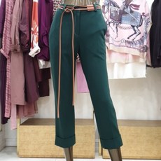 cd83cb2072c7079fda56adcc0d9faba767a82be02f8279d53b64ccfc8425.jpg