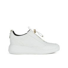 플로쥬스니커즈