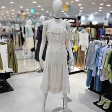 씨씨콜렉트 텍스처블록 레이어 원피스(E222PSE158/라이트베이지)