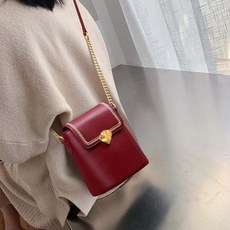 샤넬클러치스몰