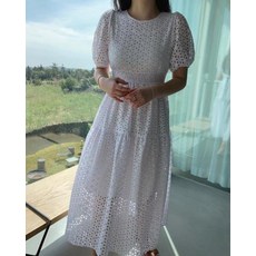 제이의옷장 샬롯 펀칭 원피스