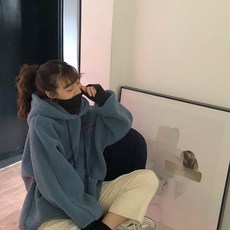 6fa0a925947069616073b39eeb207c894f79b1c286ffa0edca7c72943c20.jpg