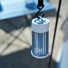 LED 감전식 전기 모기퇴치기 모기킬링 트랩 휴대용 캠핑용 만능 전격 모기살충기, M4, 화이트