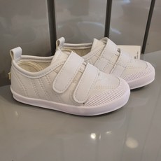 8f59becf9369f5a2fb195f1a74cc3d0ce07c3b76cb296b5102ae136011a1.jpg