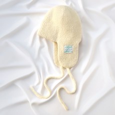 고코리 KNIT TROOPER HAT - IVORY 니트 트루퍼햇 이어플랩 - 고코리트루퍼햇