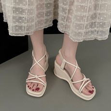 더구두 꼬임 밴딩 스트랩 플랫폼 웨지 샌들(7cm)-6255
