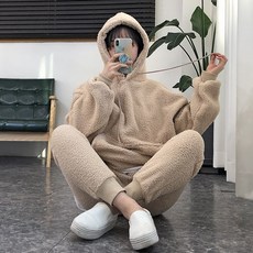 1faab5e6200230bf8b8b60f217a607507df482e93ca07d42abc7a5233b7f.jpg
